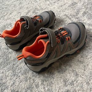 Boys Merrell Kids Trail Quest washable shoes